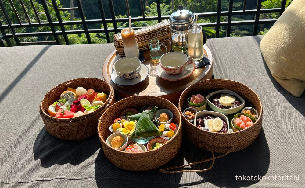 ガゼボ朝食