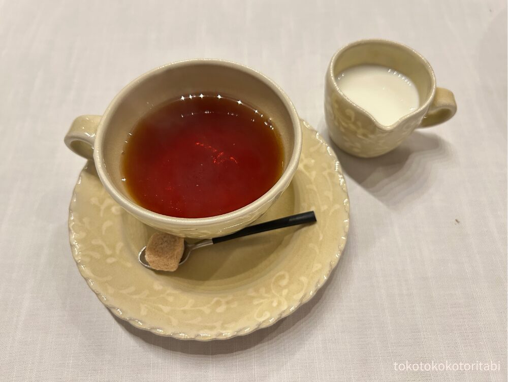 紅茶とミルク