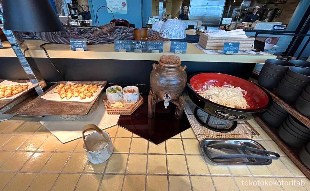 ちくわの磯辺揚げ/かつお節/おろし生姜/ねぎ/めんつゆ/うどん