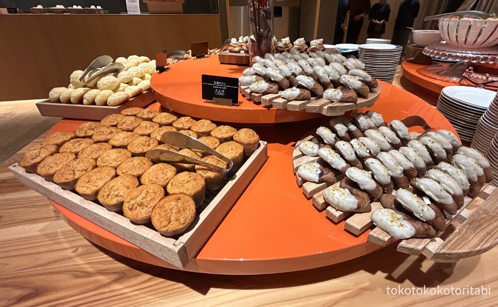 メロンパン/紅茶マフィン/チョコチップパン