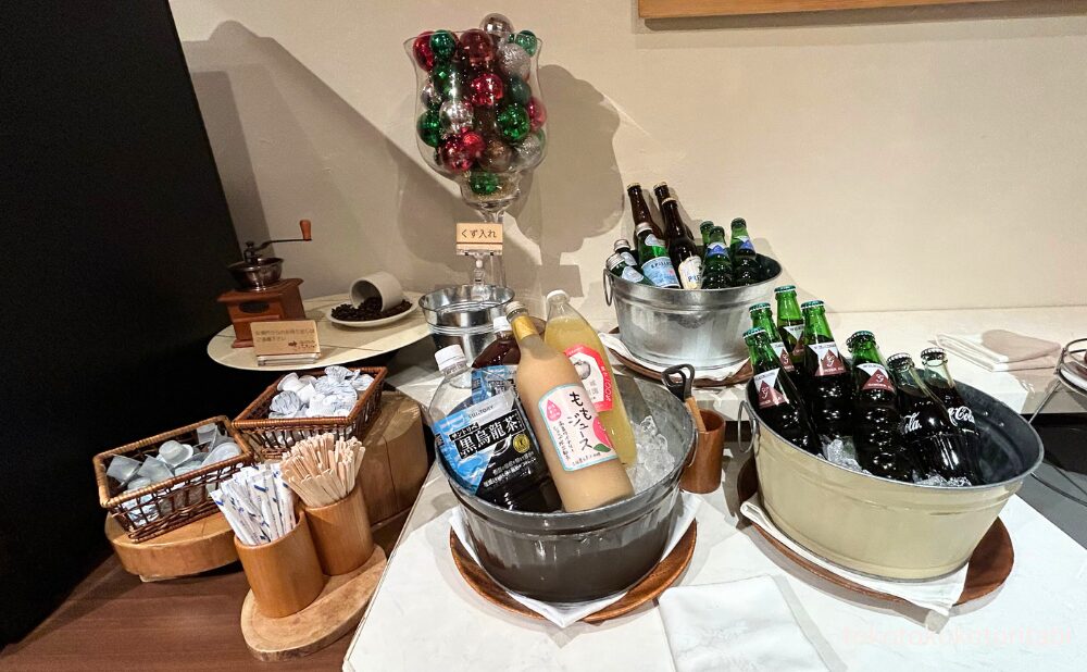 烏龍茶/ももジュース/りんごジュース/ノンアルビール/ジンジャーエール/コーラ