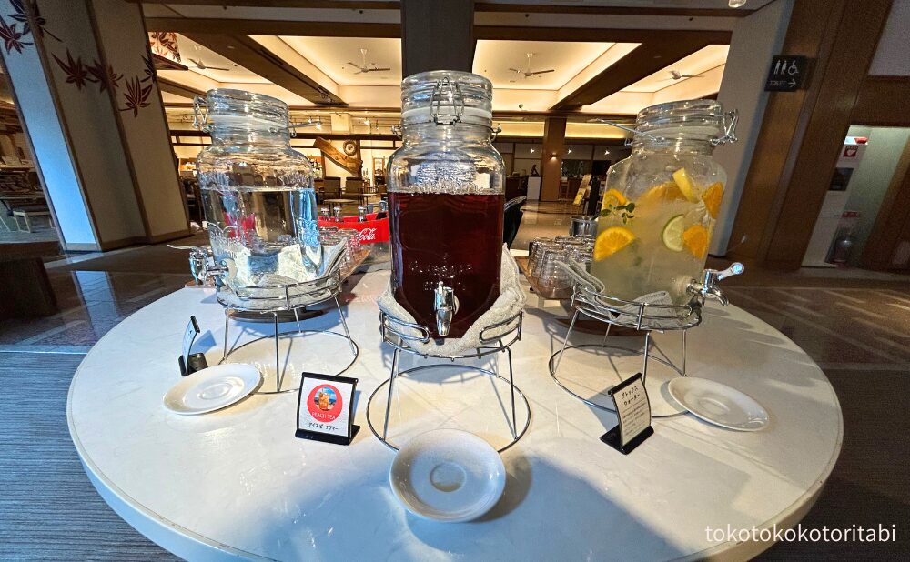 水/ピーチティー/デトックスウォーター