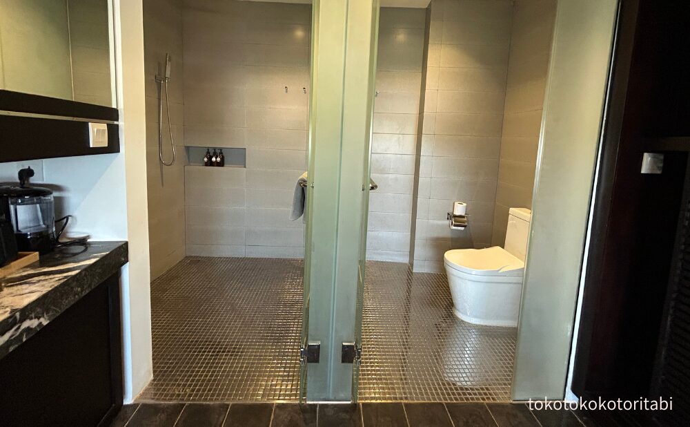 シャワーブース/トイレ
