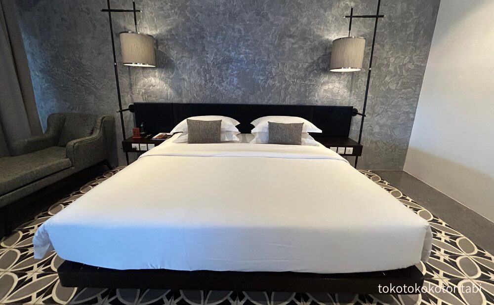 キングベッド