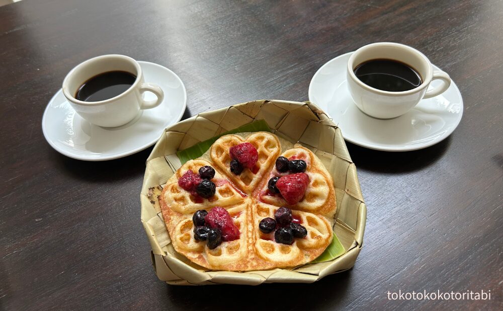 クメールコーヒーとクメールワッフル