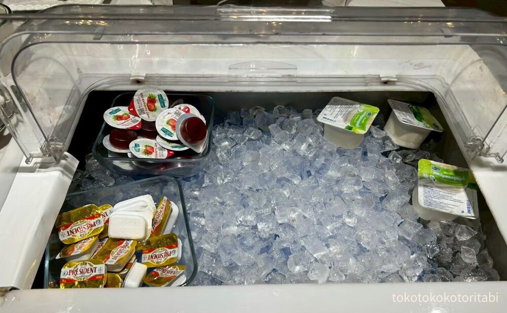 いちごジャム/バター/ヨーグルト