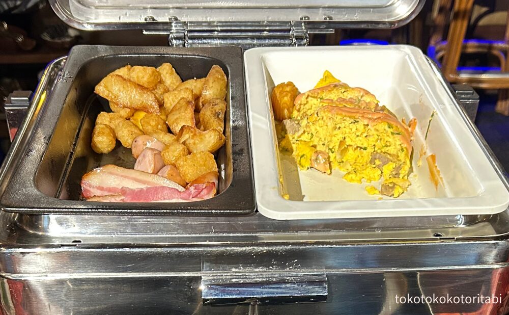 ソーセージ、ベーコン&ポテト/ゆり根とサルシッチャ入りオムレツ