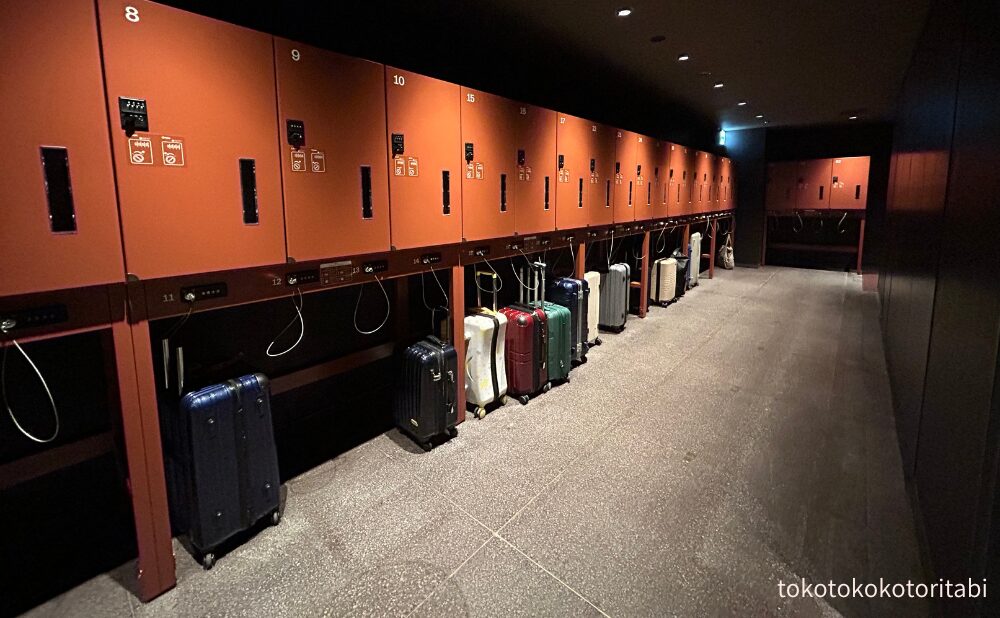 ロッカールーム1