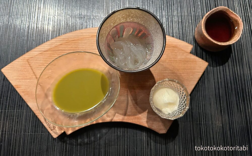 ピスタチオのソースとマスカルポーネのクリーム